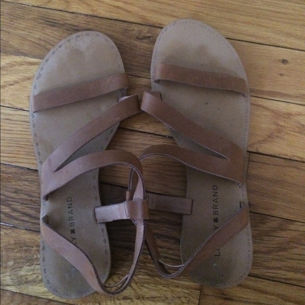 Lucky Brand brown leather strappy flat sandals